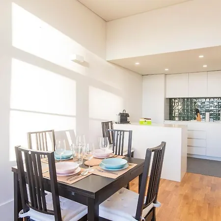 Modern 2br Duplex Downtown By Art District By Lovelystay * Porto